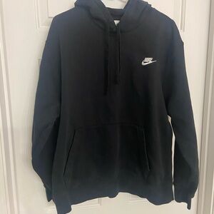 Nike Men's Black Pullover Hoodie